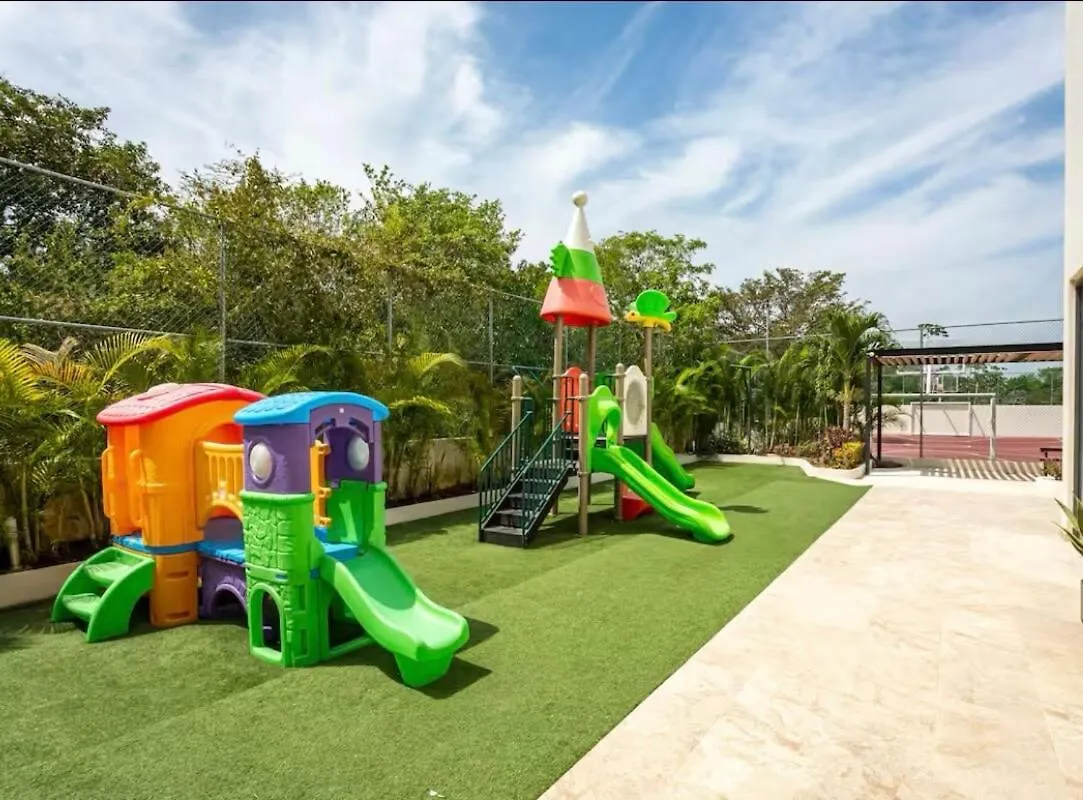 Luxury Apartment In Playa Del Carmen